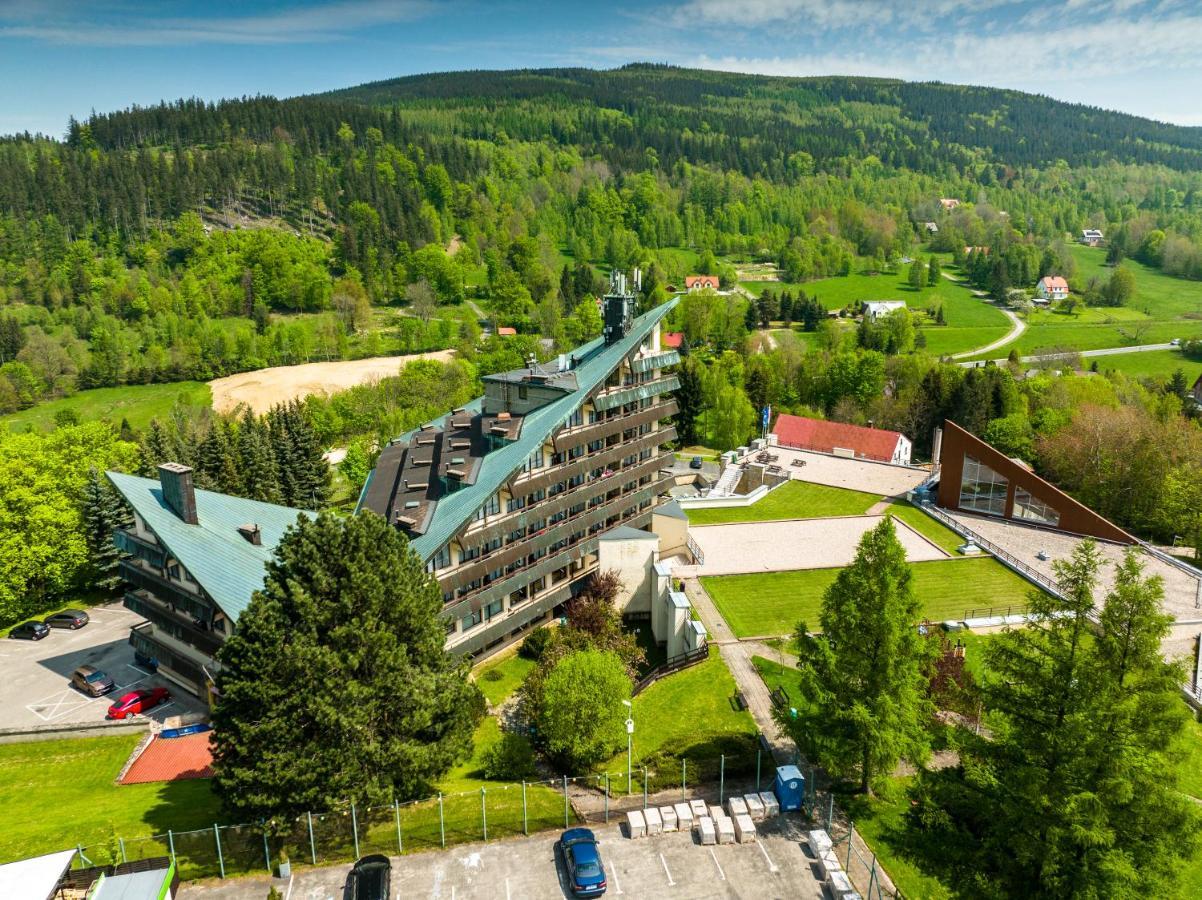 Interferie Aquapark Sport Hotel Malachit Świeradów-Zdrój Exteriér fotografie