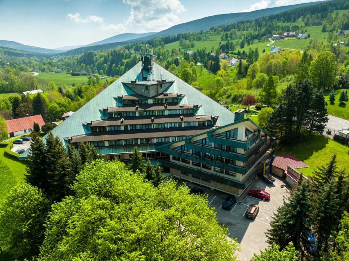 Interferie Aquapark Sport Hotel Malachit Świeradów-Zdrój Exteriér fotografie